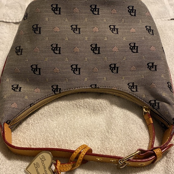 Dooney and Bourke Handbag - Picture 12 of 12